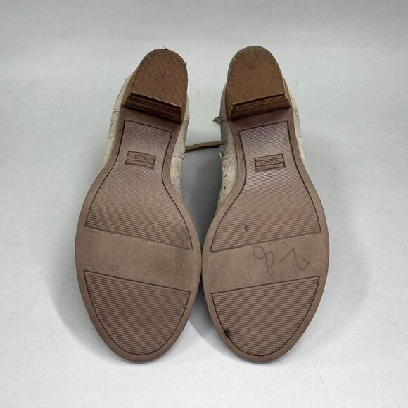 Toms Women's Size 8 Majorca Peep Toe Taupe Suede Perforated Ankle Boots - Picture 11 of 12